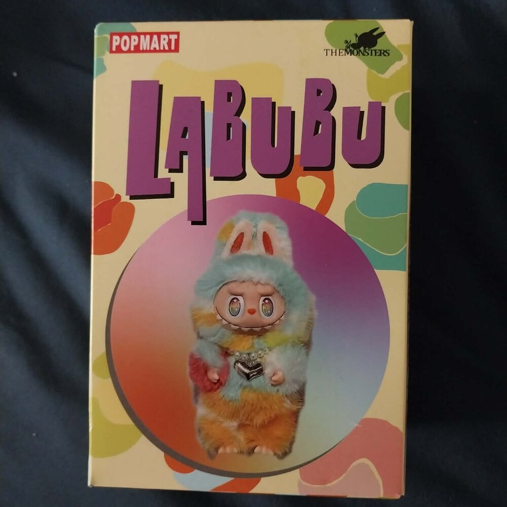 Labubu popmart doll
